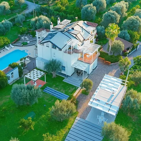 Chiara - Intera Unita Con Piscina, E Vista Panoramica Villa *