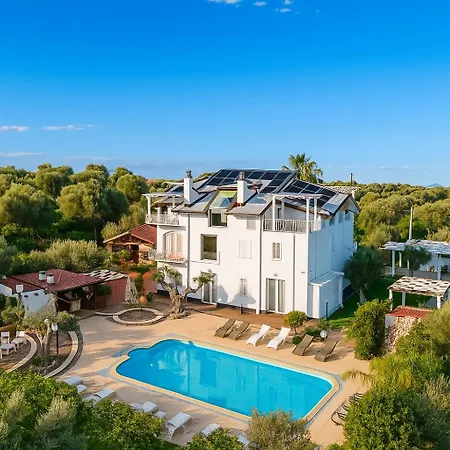 Villa Chiara - Intera Unita Con Piscina, E Vista Panoramica Acquedolci