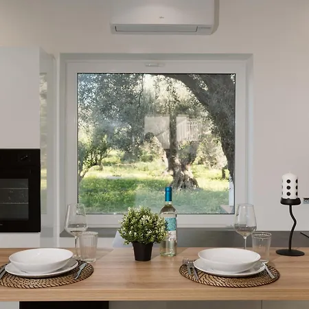 Chiara - Intera Unita Con Piscina, E Vista Panoramica Acquedolci